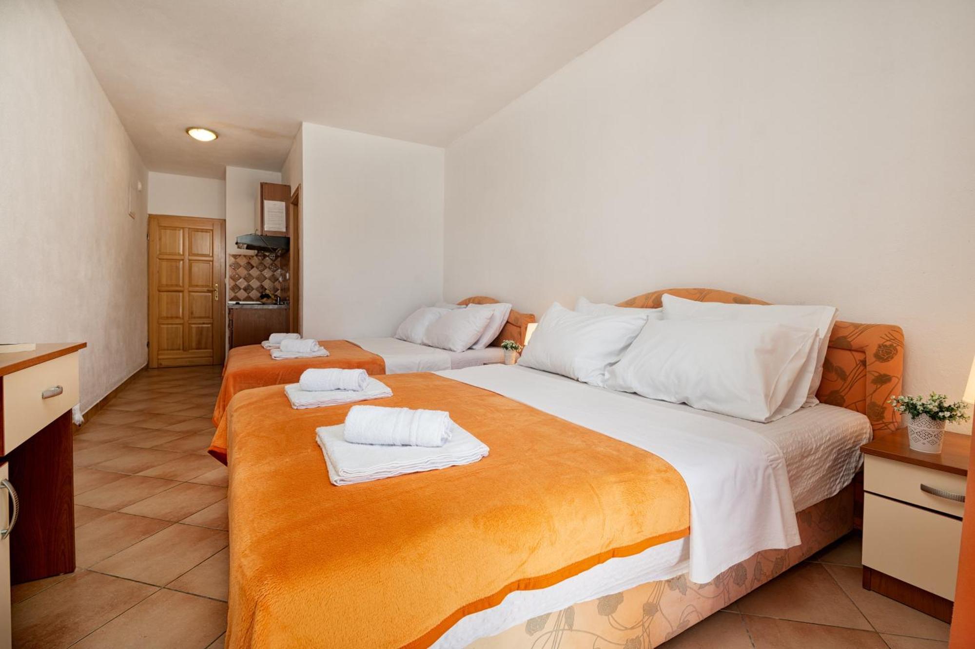 Apartments Matej Неум Номер фото